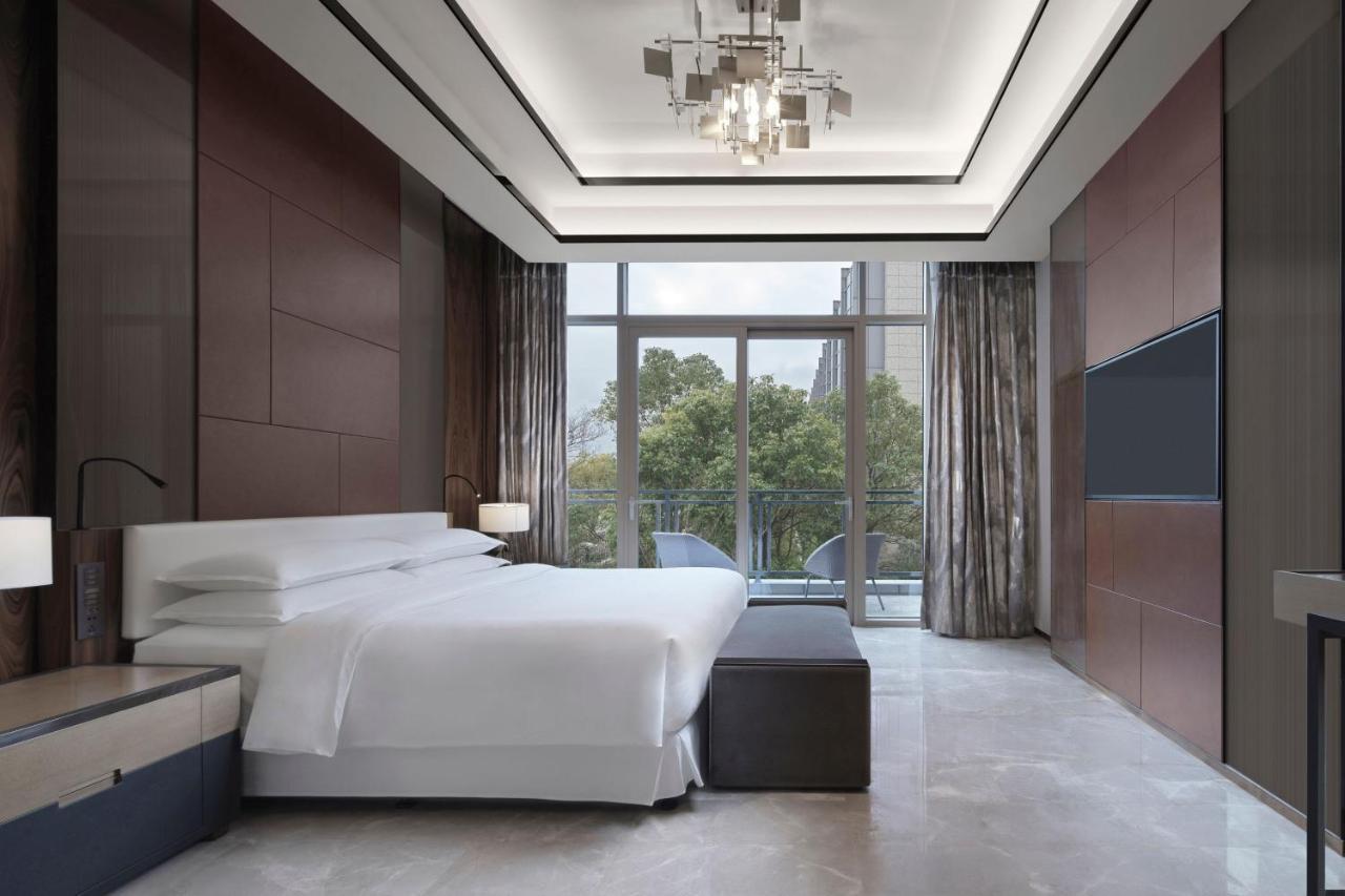 Sheraton Shanghai Chongming Hotel Bagian luar foto